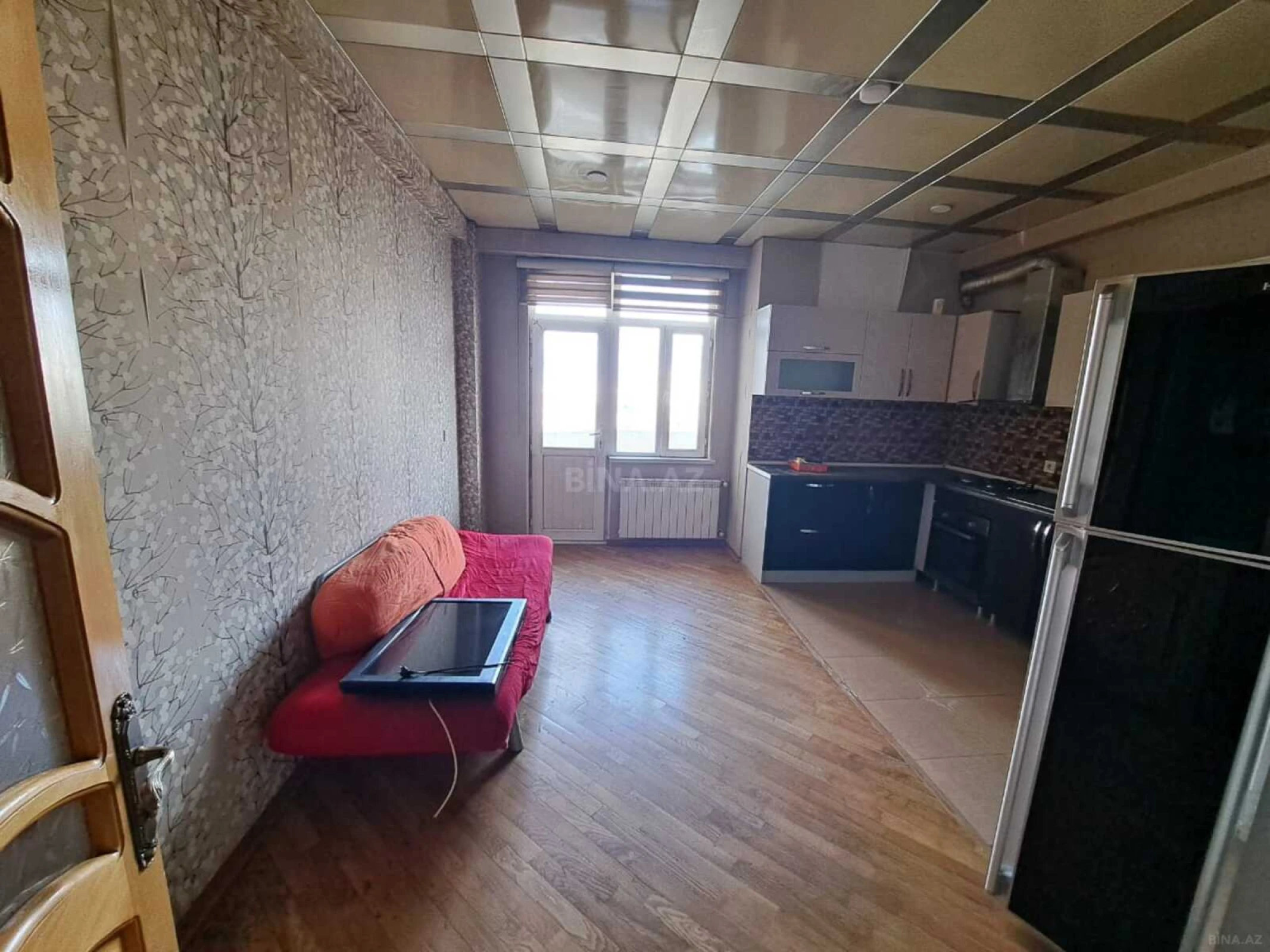 Satılır 3 otaqlı mənzil 124 m²