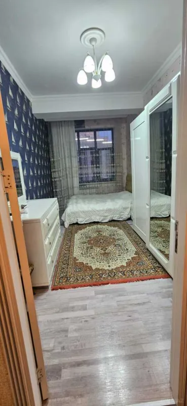 Satılır 3 otaqlı mənzil 117 m²