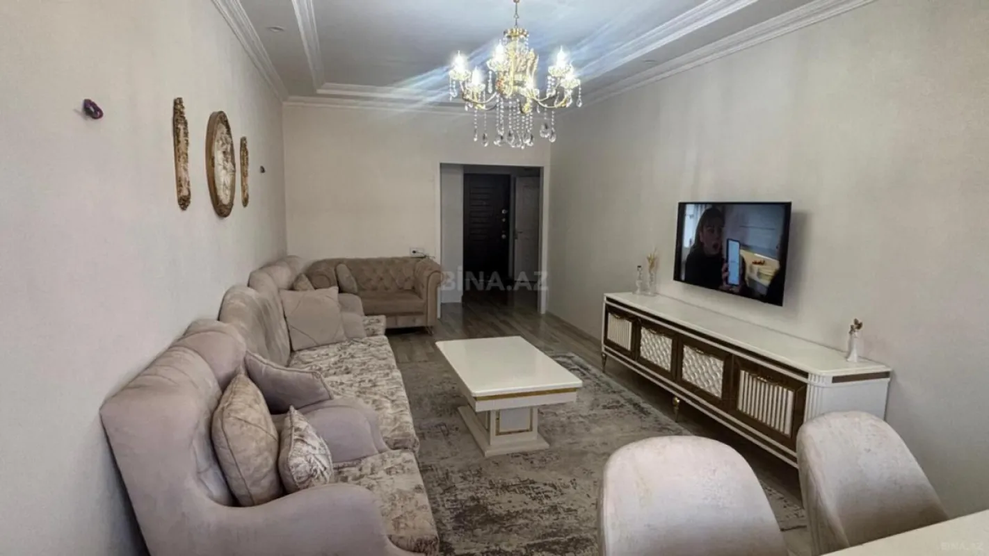 Satılır 2 otaqlı mənzil 77 m²
