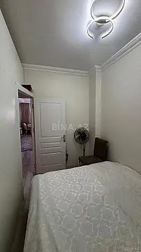Satılır 2 otaqlı mənzil 77 m²