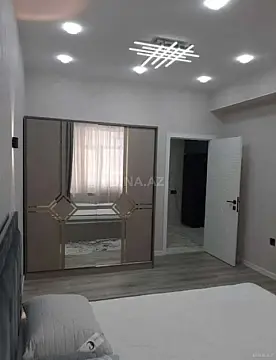 Kirayə verilir 2 otaqlı mənzil 78 m²