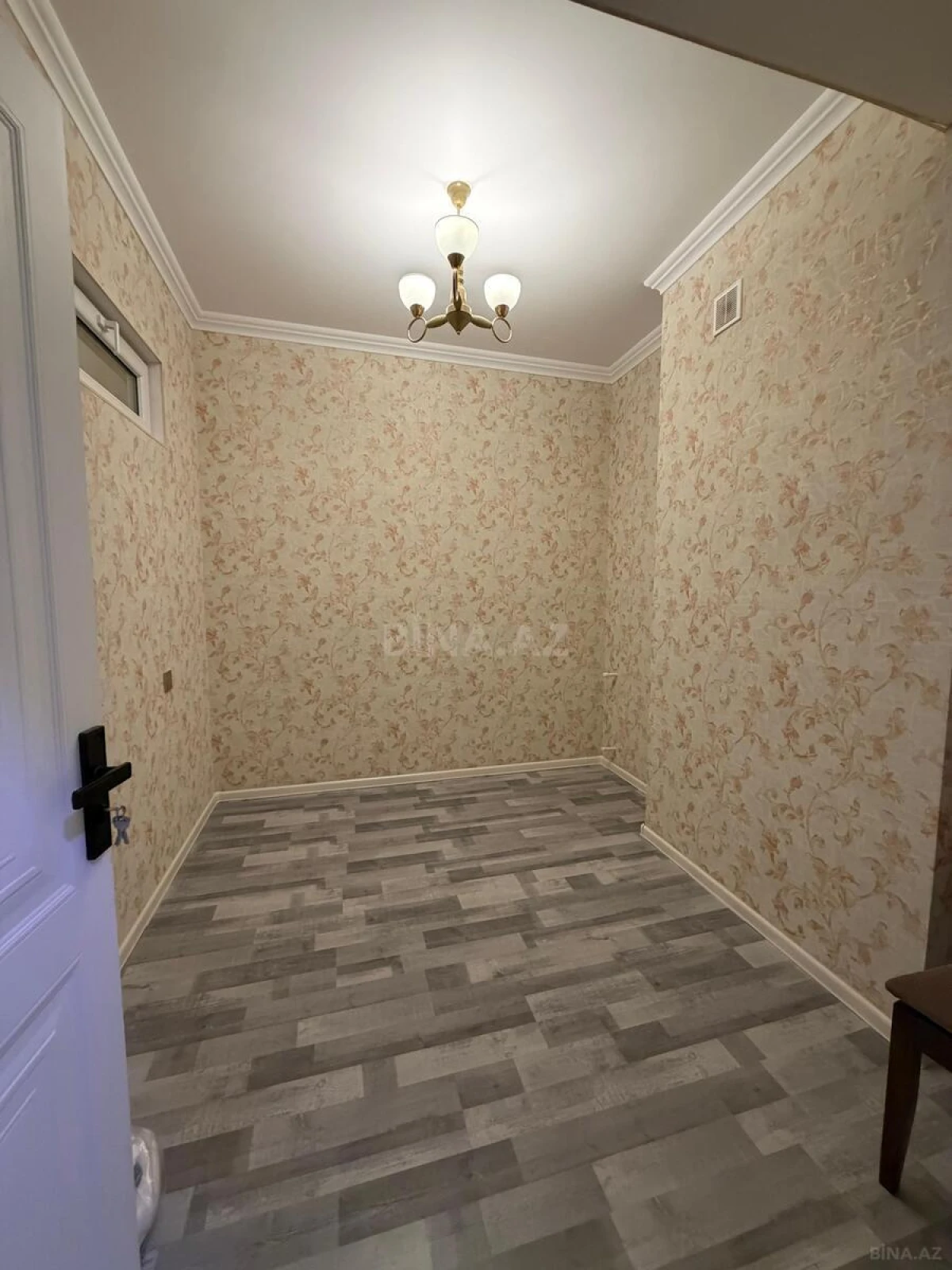 Satılır 2 otaqlı mənzil 47.5 m²
