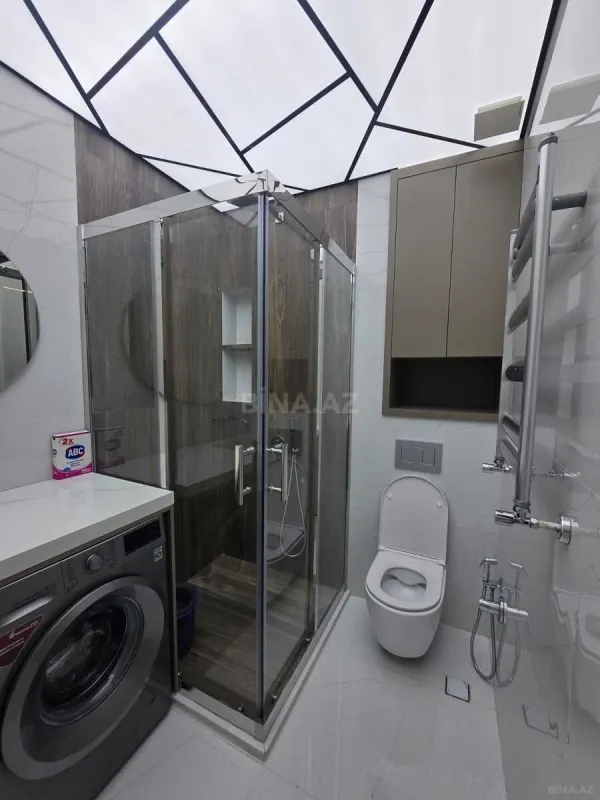 Kirayə verilir 2 otaqlı mənzil 65 m²