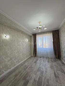 Satılır 2 otaqlı mənzil 75 m²