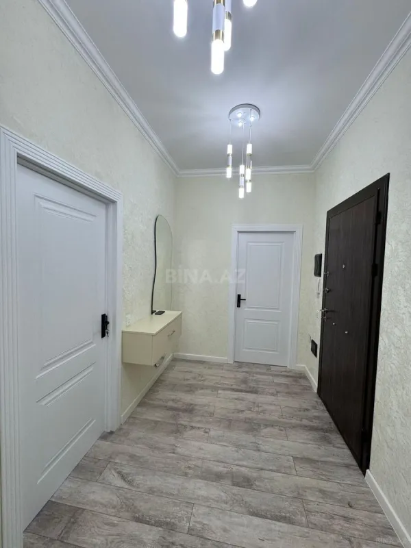 Satılır 2 otaqlı mənzil 75 m²