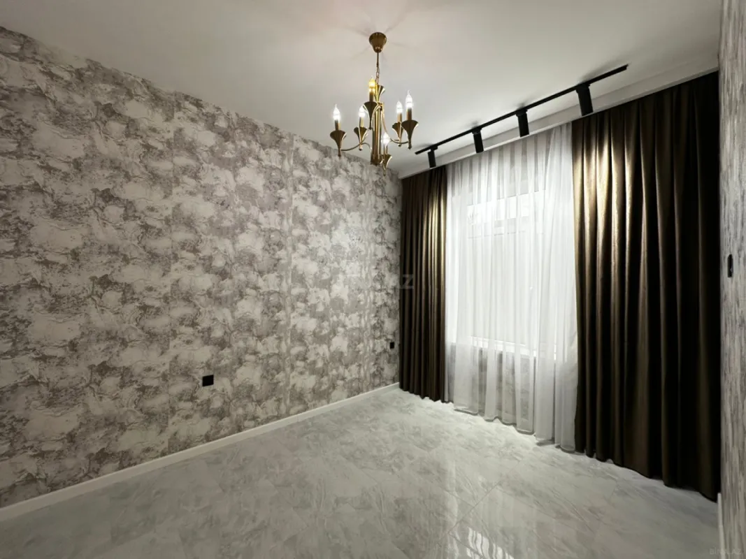 Satılır 4 otaqlı həyət evi 130 m²