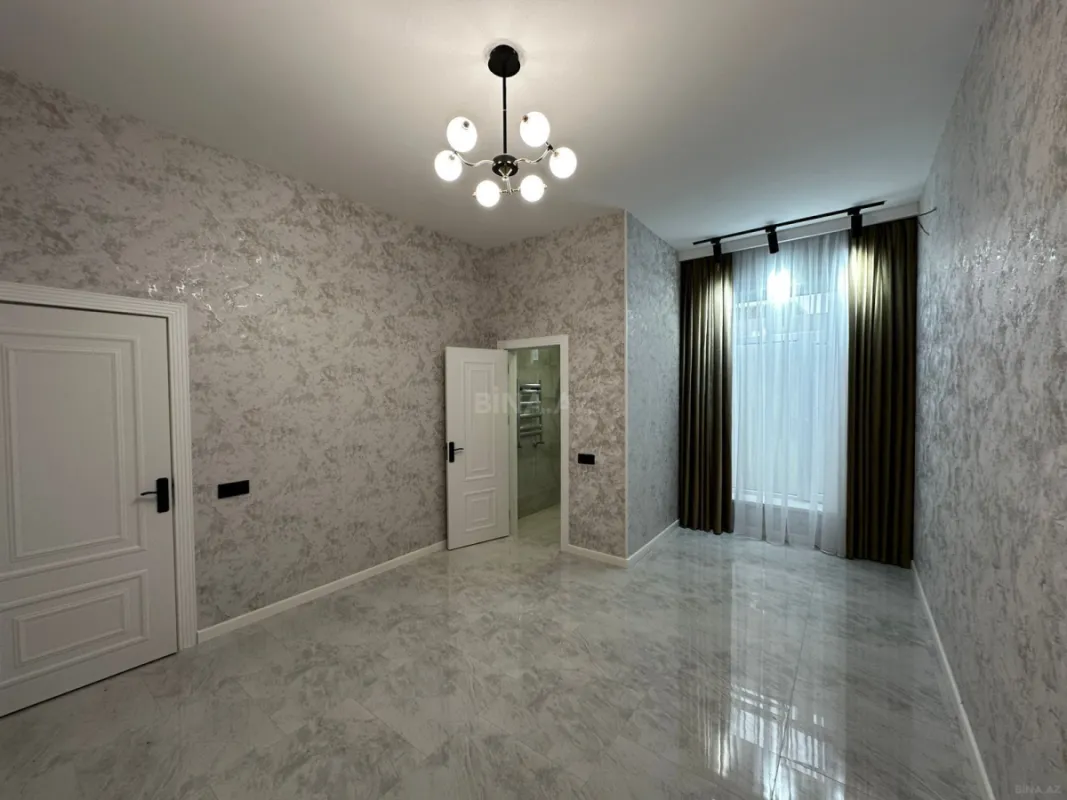 Satılır 4 otaqlı həyət evi 130 m²