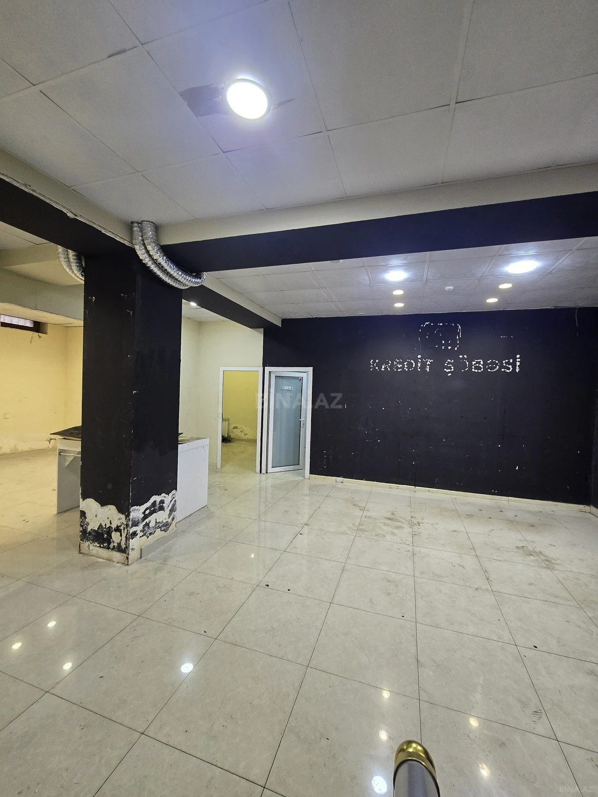 Kirayə verilir 8 otaqlı ofis 424 m²