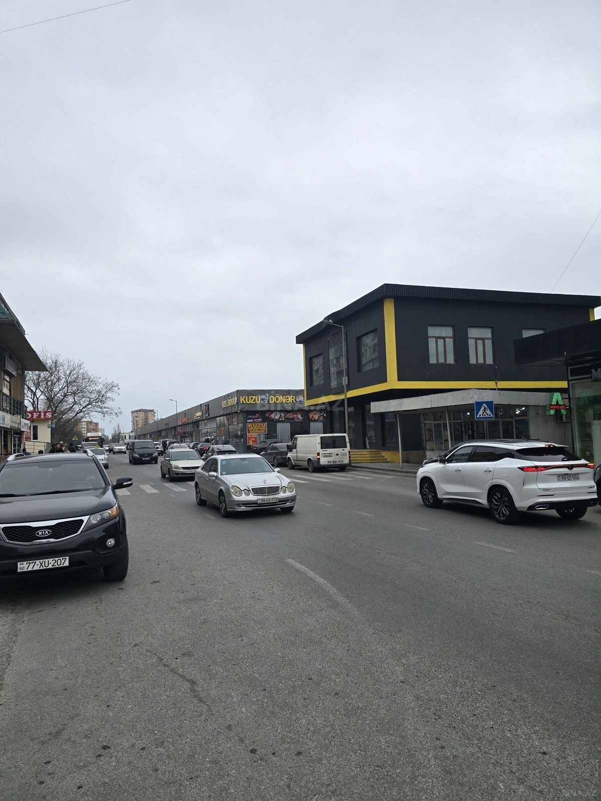 Kirayə verilir 8 otaqlı ofis 424 m²