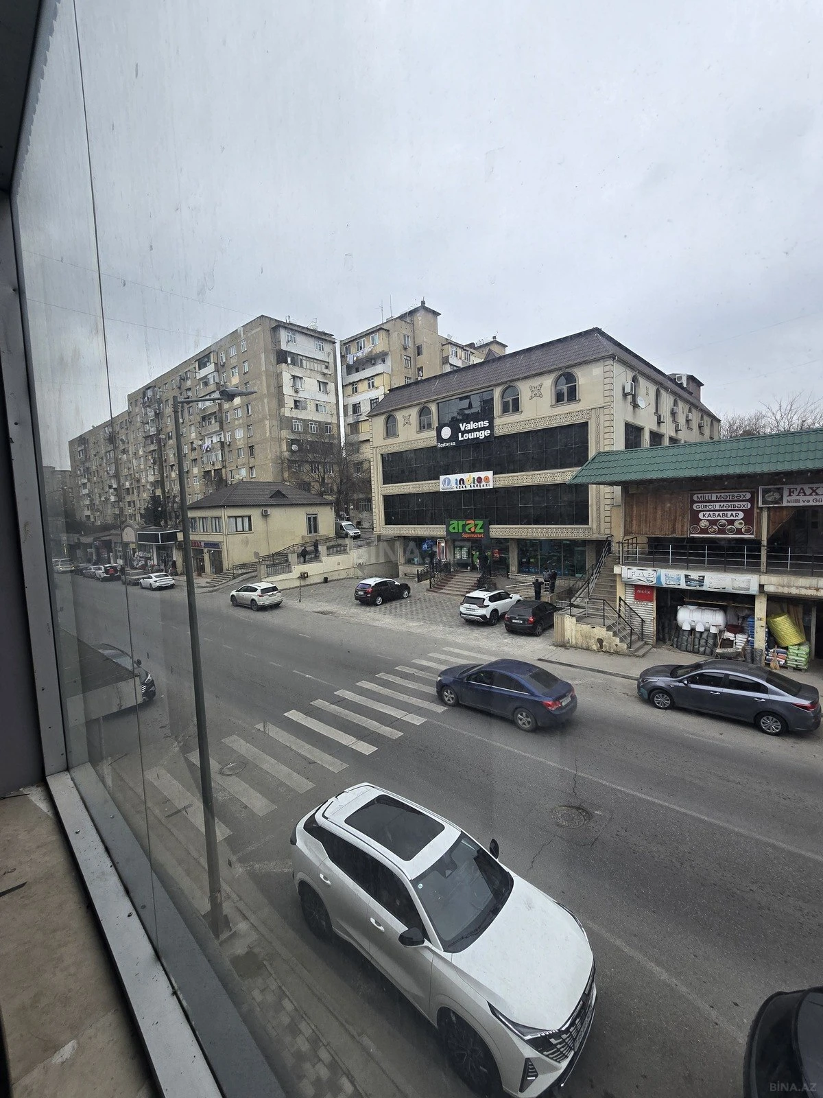 Kirayə verilir 8 otaqlı ofis 424 m²