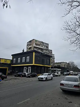 Kirayə verilir 8 otaqlı ofis 424 m² — Bakı, Əhmədli 8 otaq 424.00 m²