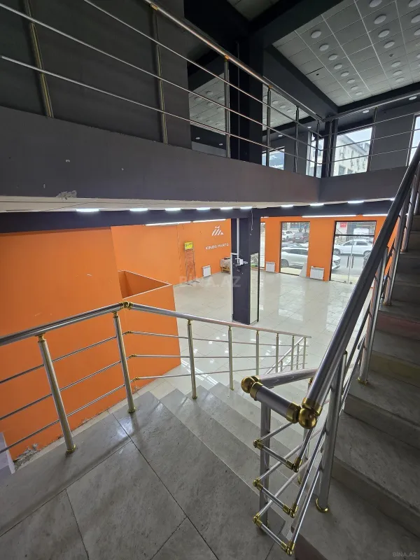 Kirayə verilir 8 otaqlı ofis 424 m²