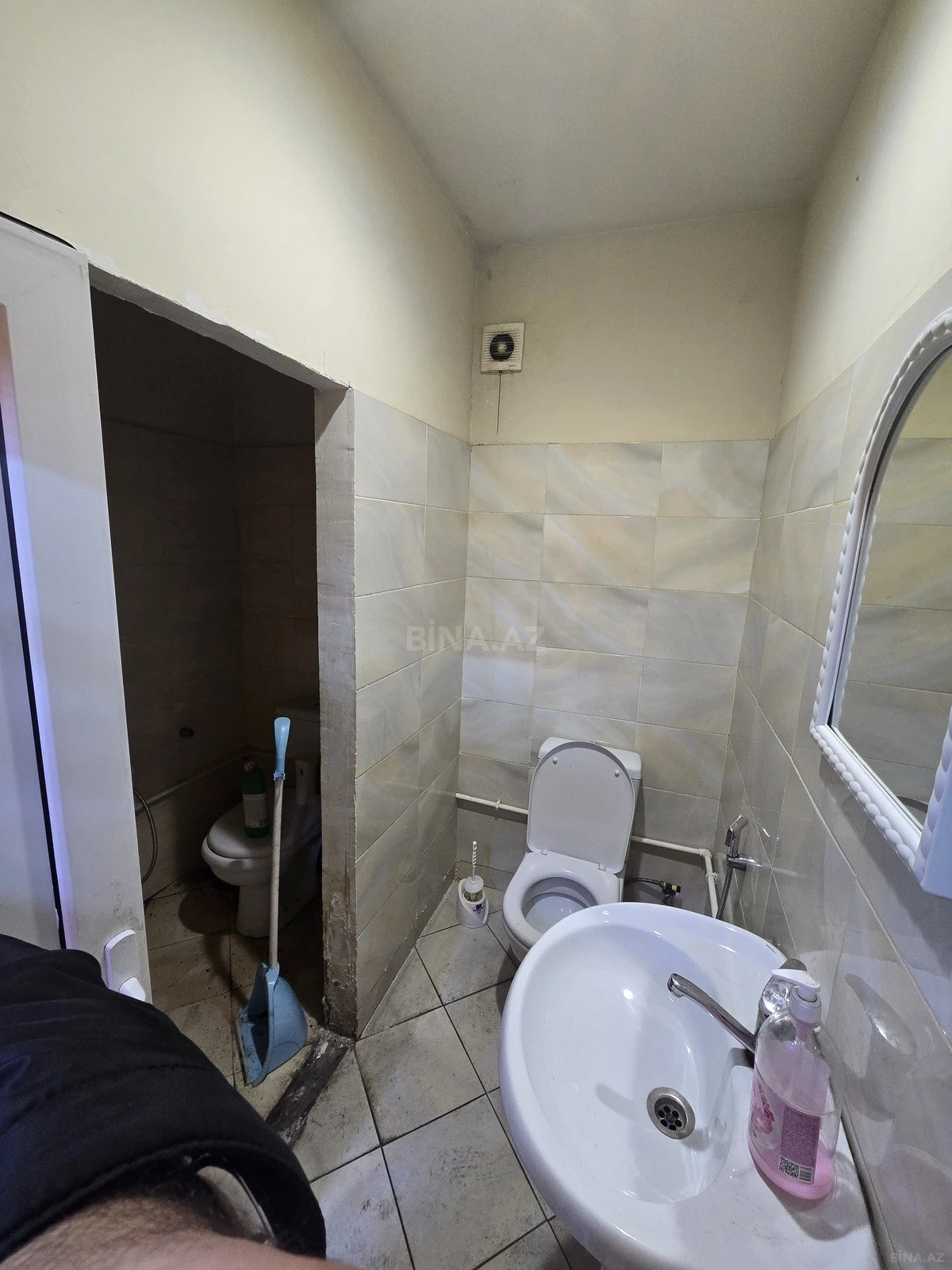 Kirayə verilir 8 otaqlı ofis 424 m²