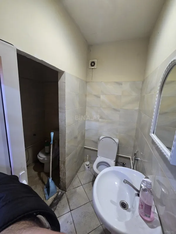 Kirayə verilir 8 otaqlı ofis 424 m²