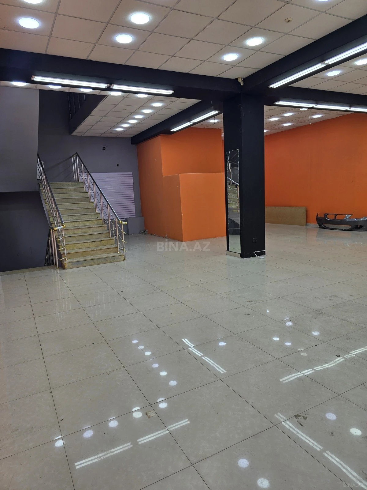 Kirayə verilir 8 otaqlı ofis 424 m²