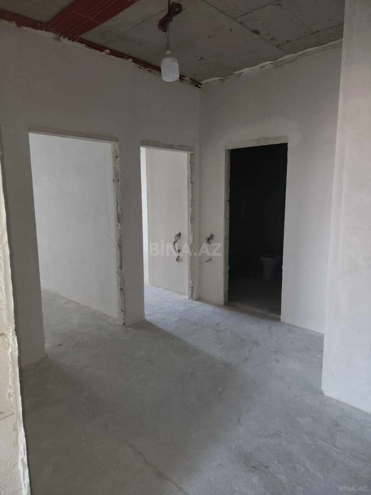 Satılır 3 otaqlı mənzil 148 m²