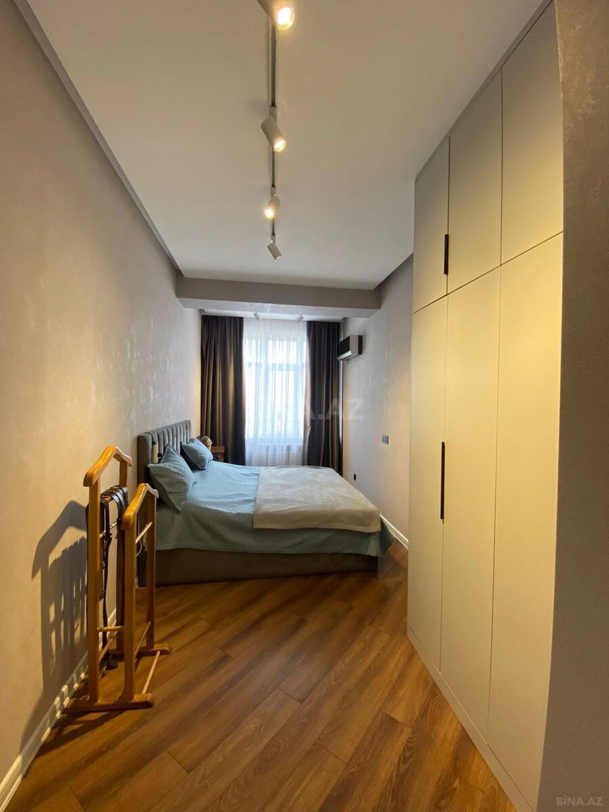 Satılır 3 otaqlı mənzil 94.5 m²