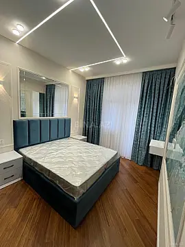 Satılır 2 otaqlı mənzil 70 m²