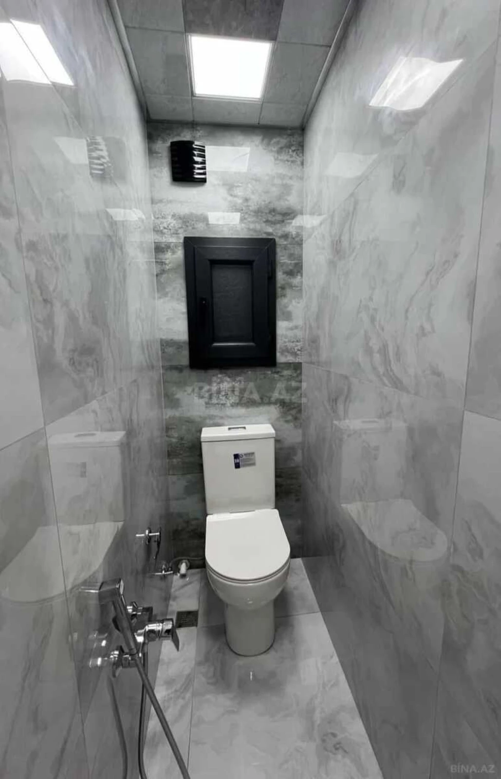 Satılır 2 otaqlı mənzil 55 m²