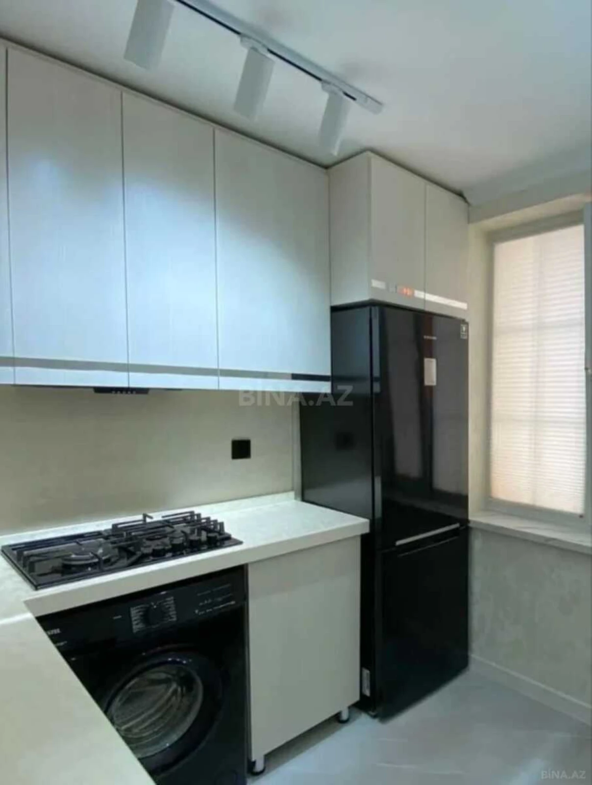 Satılır 2 otaqlı mənzil 55 m²