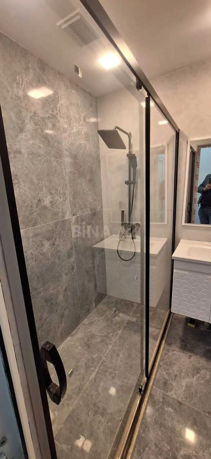 Satılır 2 otaqlı mənzil 55 m²