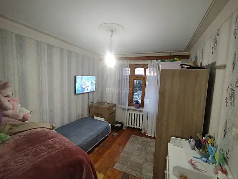 Kirayə verilir 2 otaqlı mənzil 50 m²