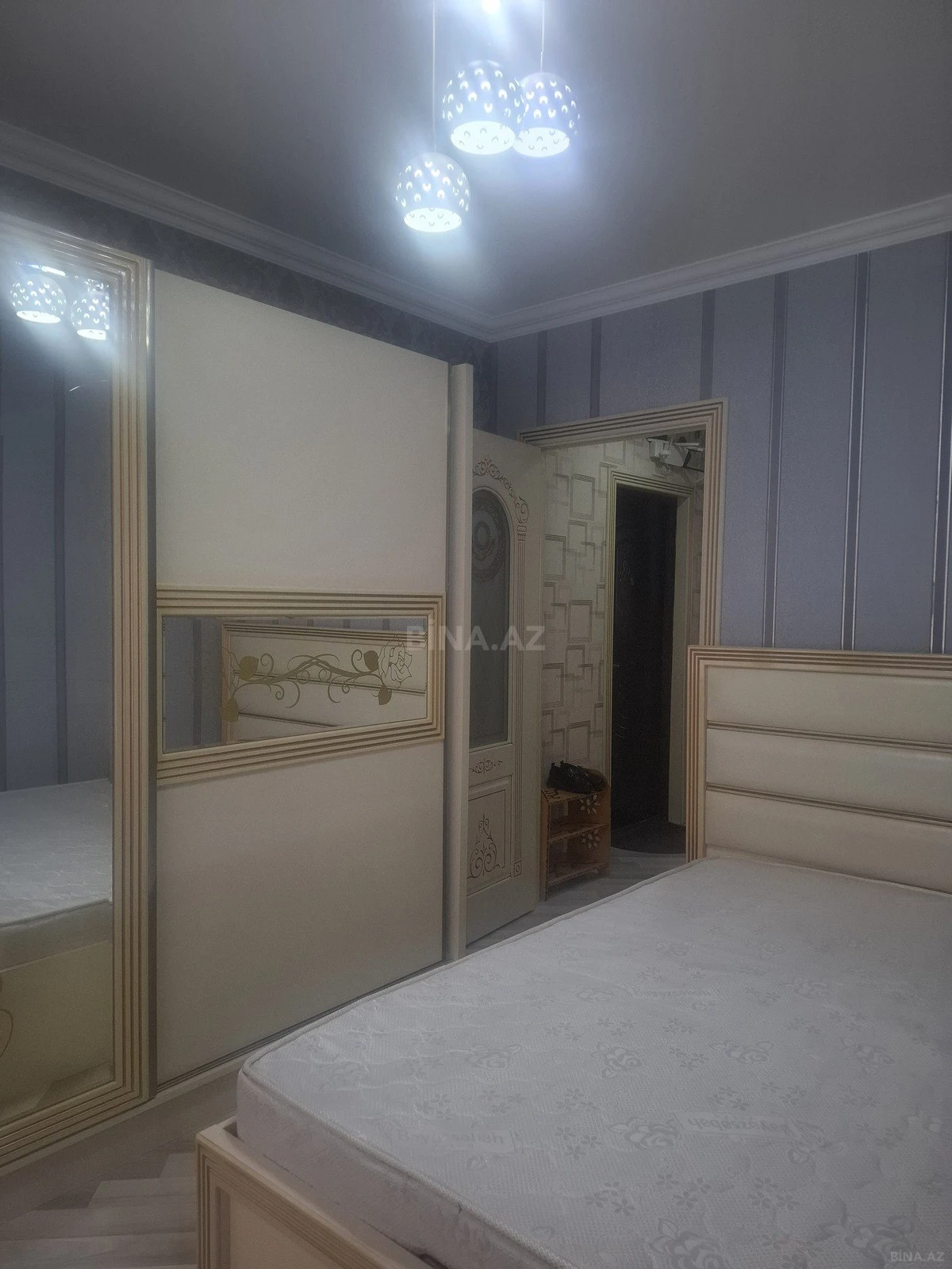 Kirayə verilir 2 otaqlı mənzil 50 m²