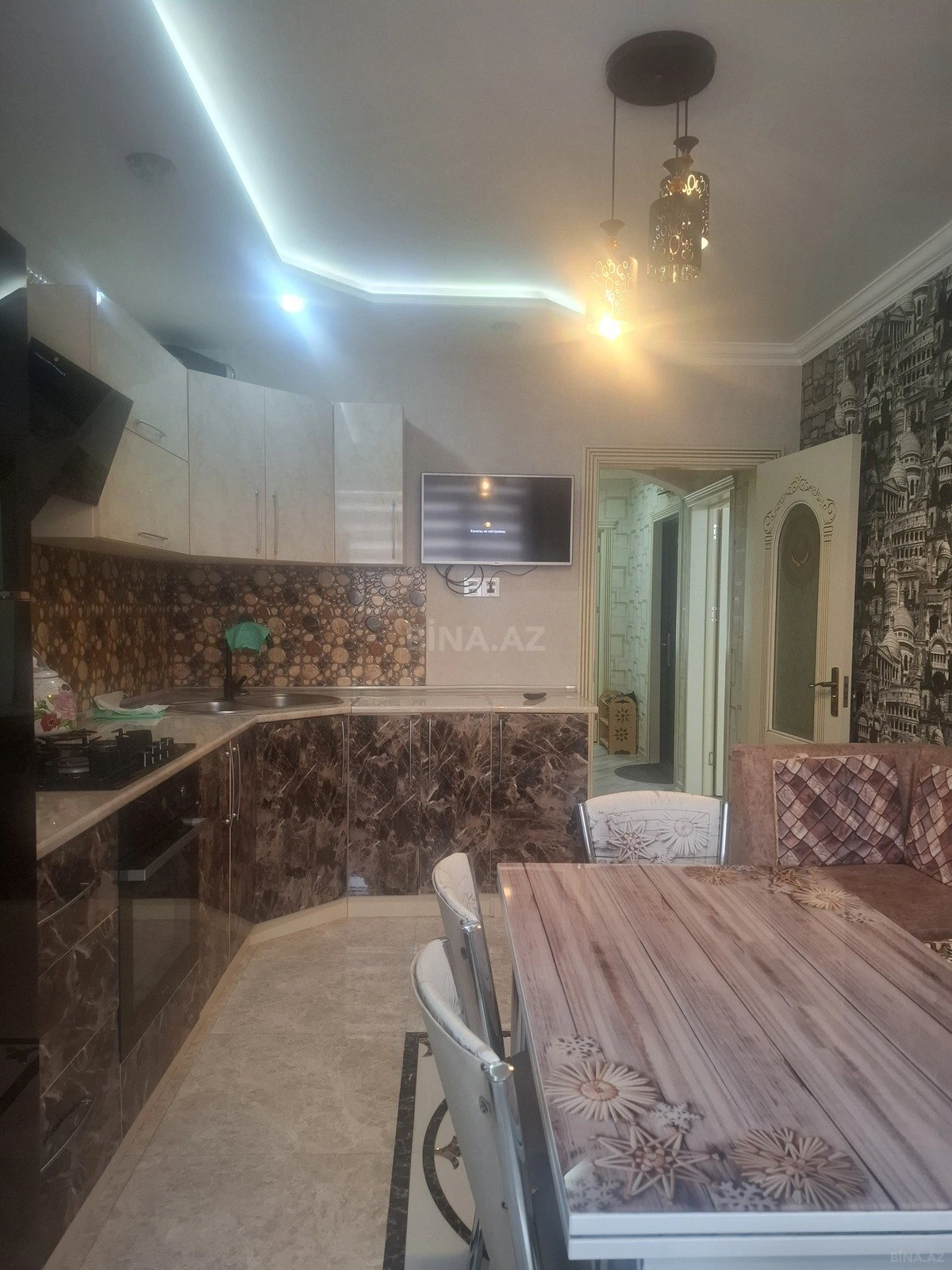 Kirayə verilir 2 otaqlı mənzil 50 m²