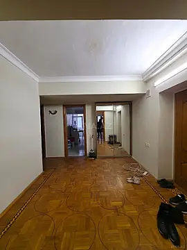 Satılır 3 otaqlı mənzil 115 m²
