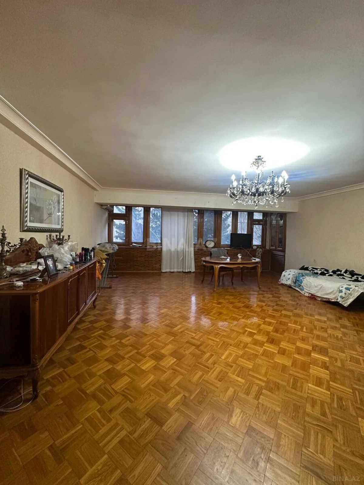 Satılır 3 otaqlı mənzil 115 m²