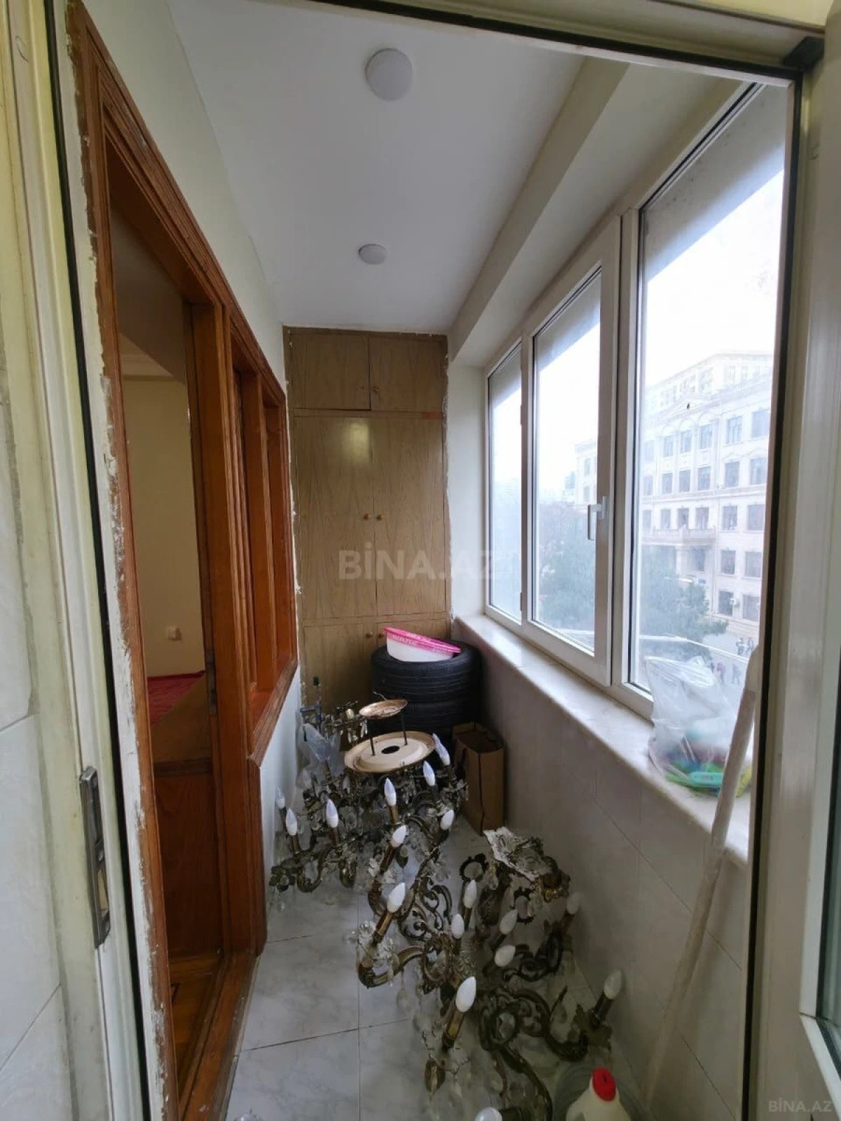 Satılır 3 otaqlı mənzil 115 m²