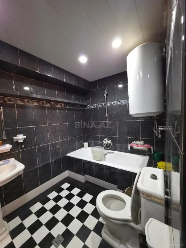 Satılır 3 otaqlı mənzil 115 m²