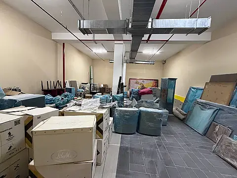 Satılır obyekt 168 m²