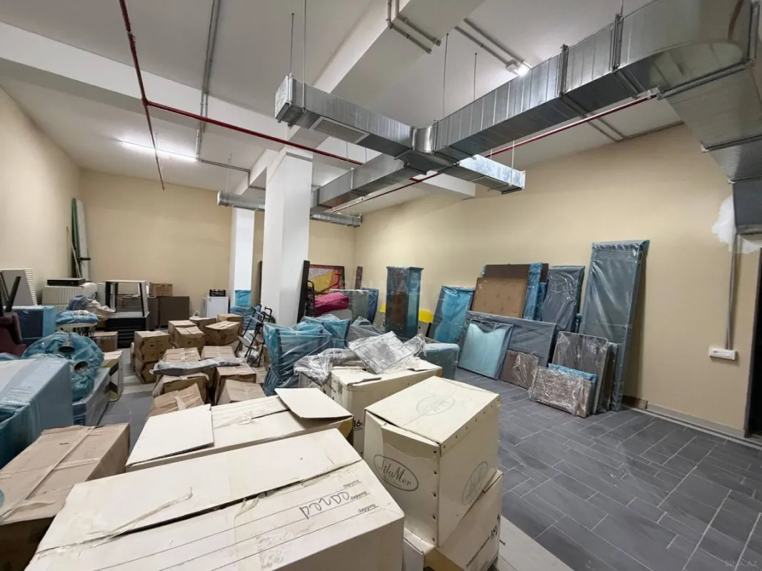 Satılır obyekt 168 m²