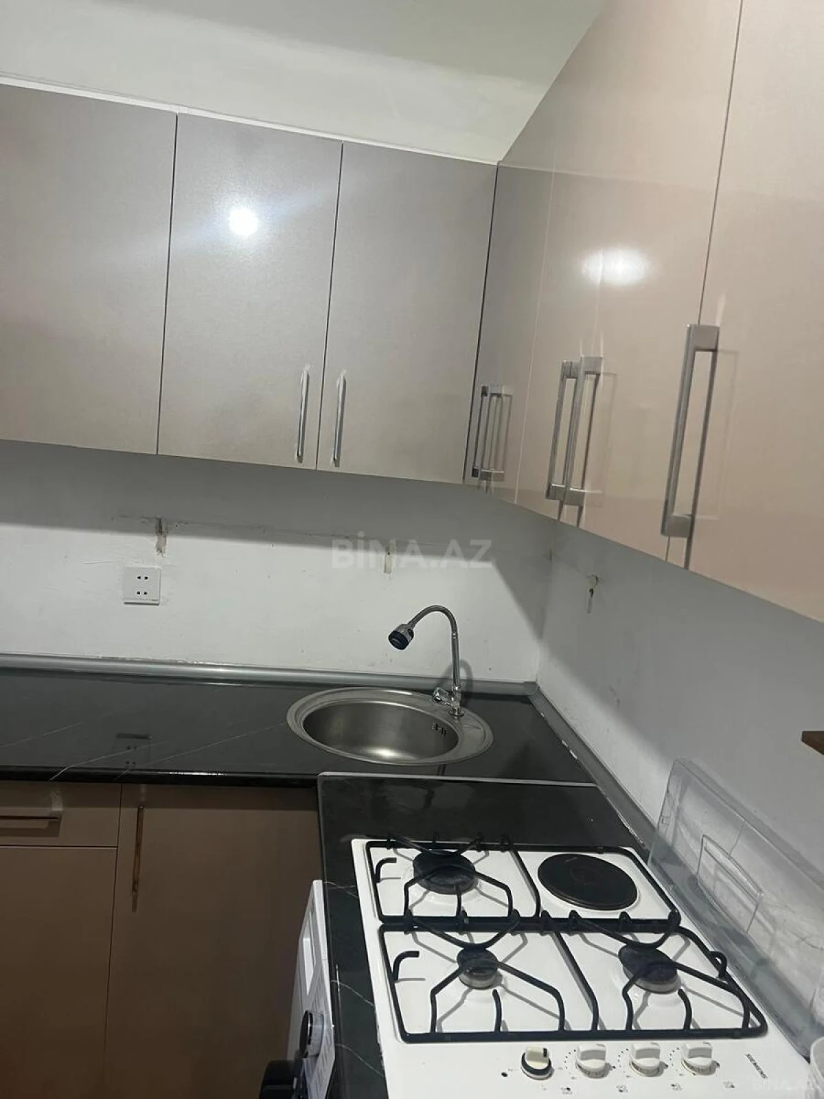 Kirayə verilir 1 otaqlı mənzil 31 m²
