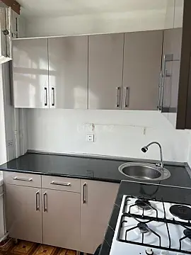 Kirayə verilir 1 otaqlı mənzil 31 m²