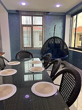 Satılır 4 otaqlı mənzil 135 m²