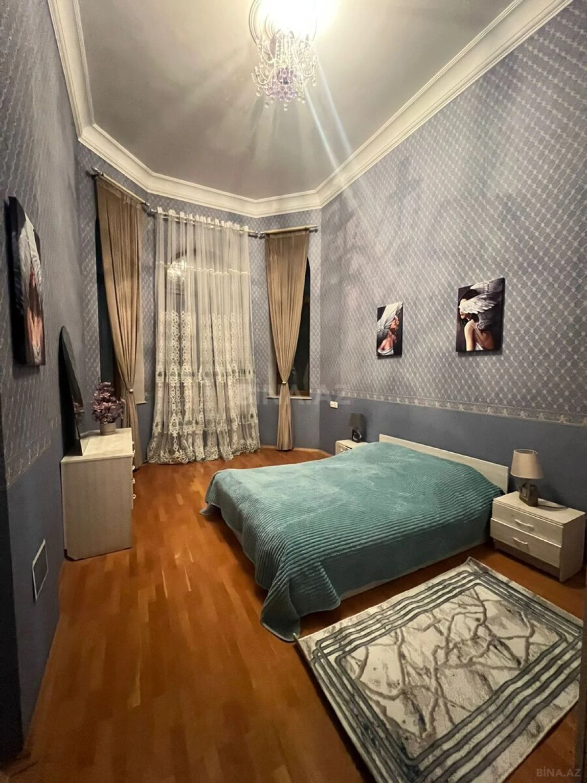 Kirayə verilir 10 otaqlı həyət evi 300 m²