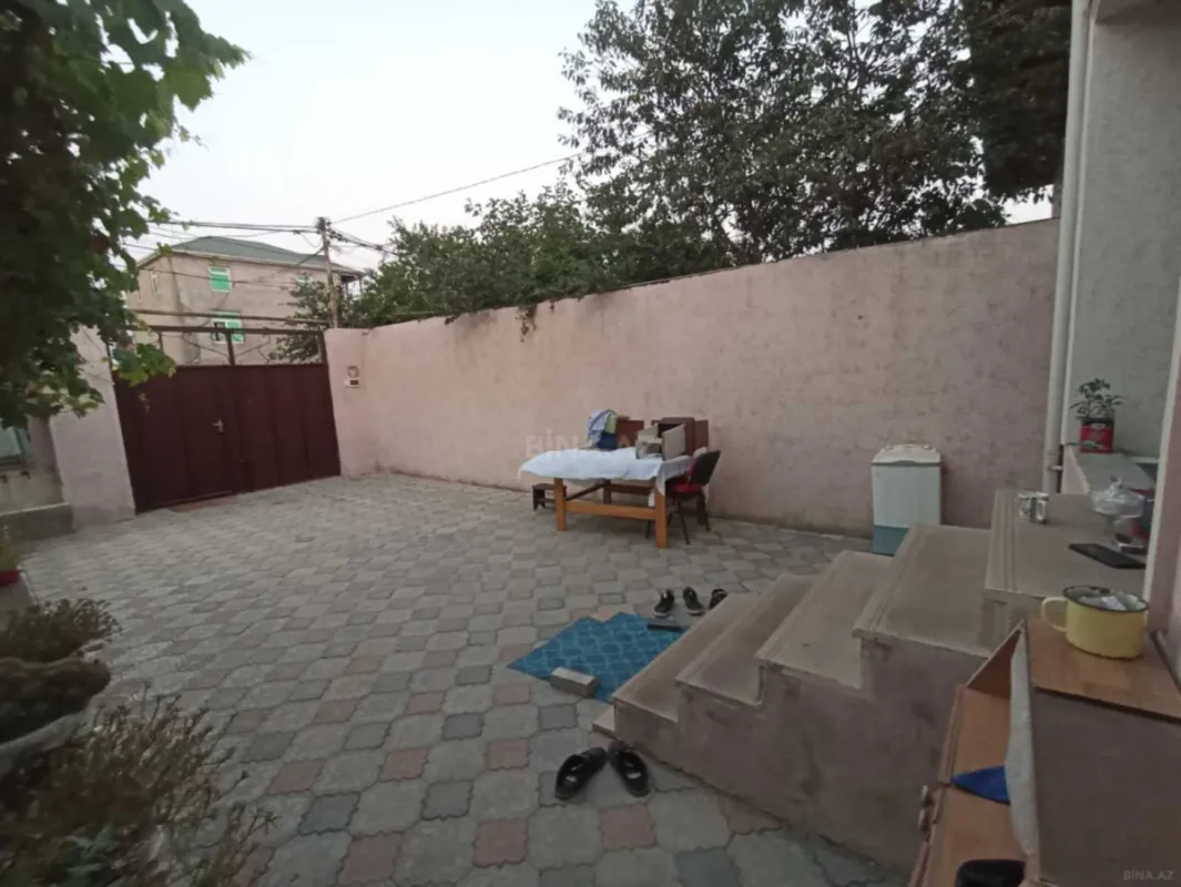 Satılır 6 otaqlı həyət evi 150 m²