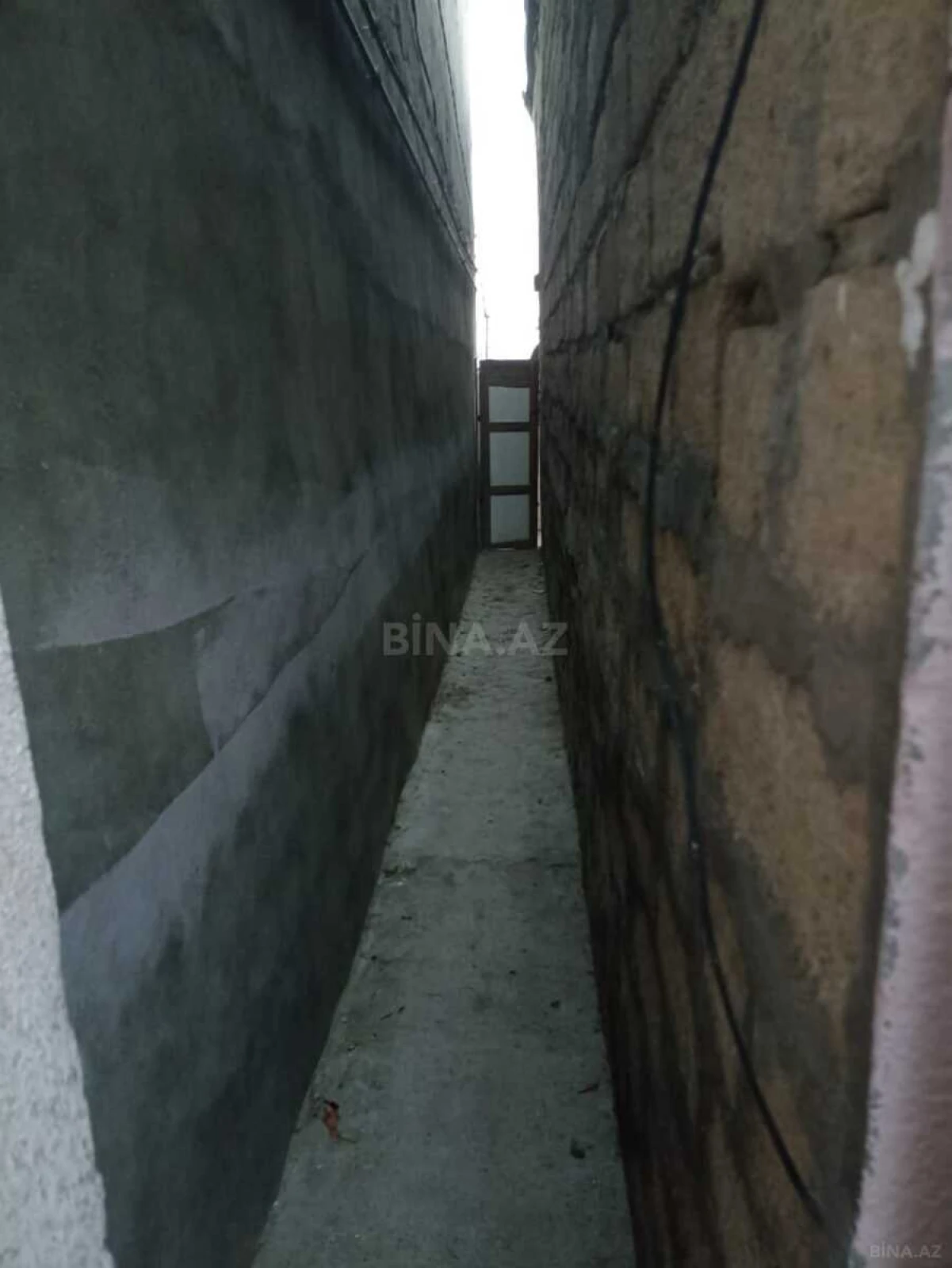 Satılır 6 otaqlı həyət evi 150 m²