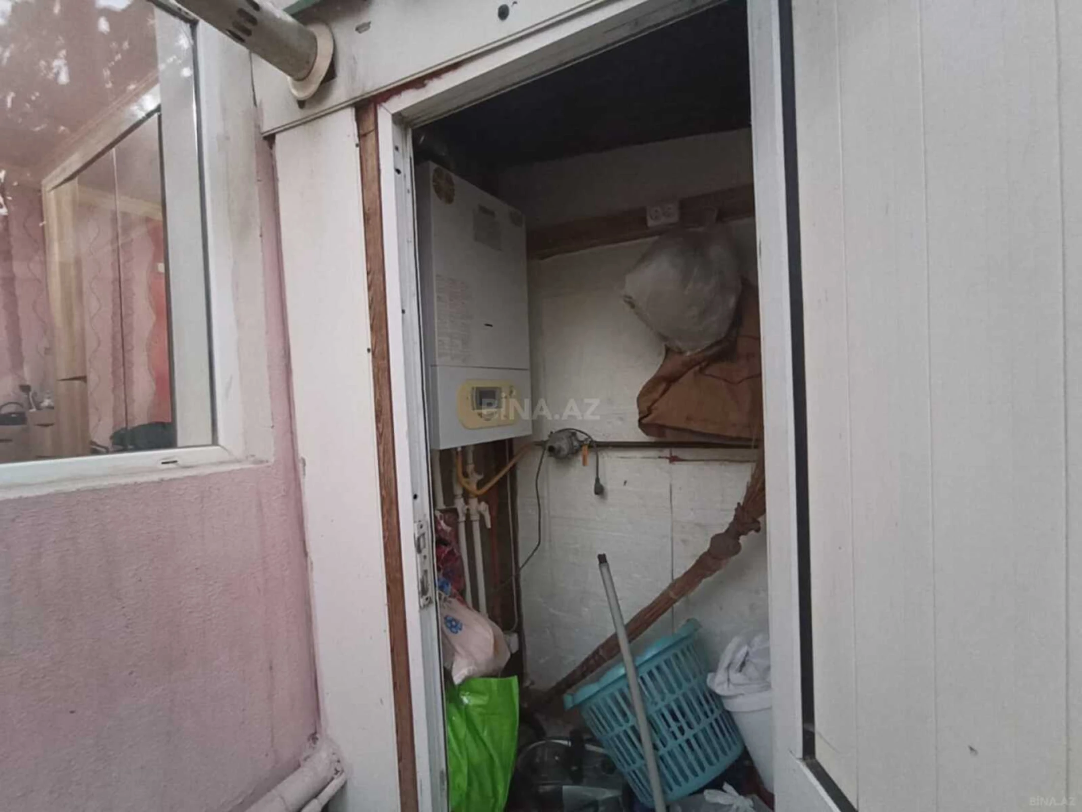 Satılır 6 otaqlı həyət evi 150 m²