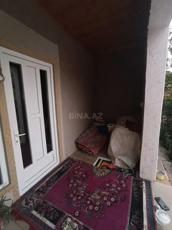 Satılır 6 otaqlı həyət evi 150 m²