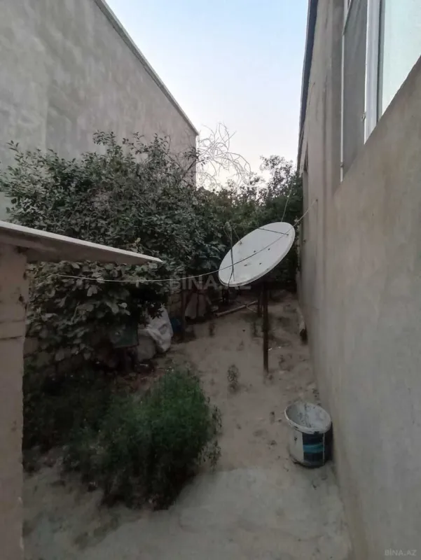 Satılır 6 otaqlı həyət evi 150 m²