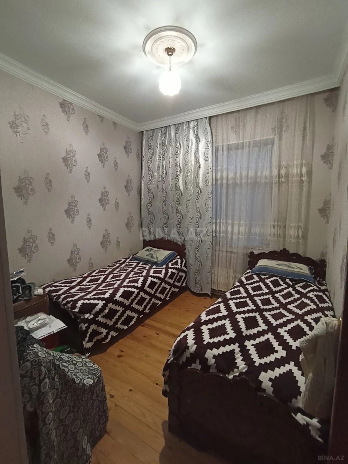 Satılır 6 otaqlı həyət evi 150 m²