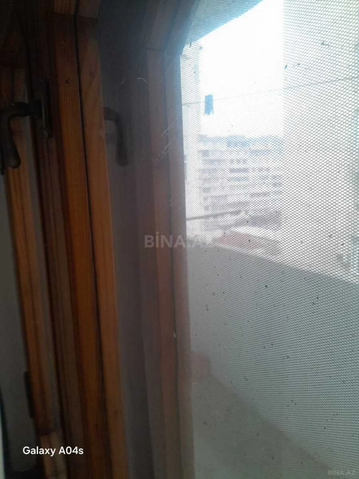 Kirayə verilir 4 otaqlı mənzil 105 m²