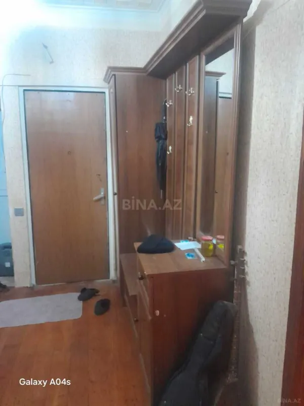 Kirayə verilir 4 otaqlı mənzil 105 m²