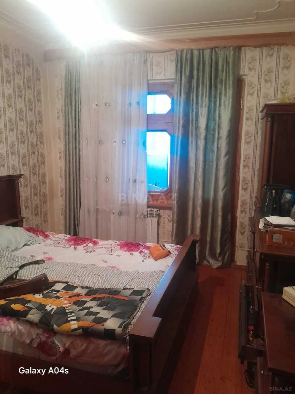 Kirayə verilir 4 otaqlı mənzil 105 m²