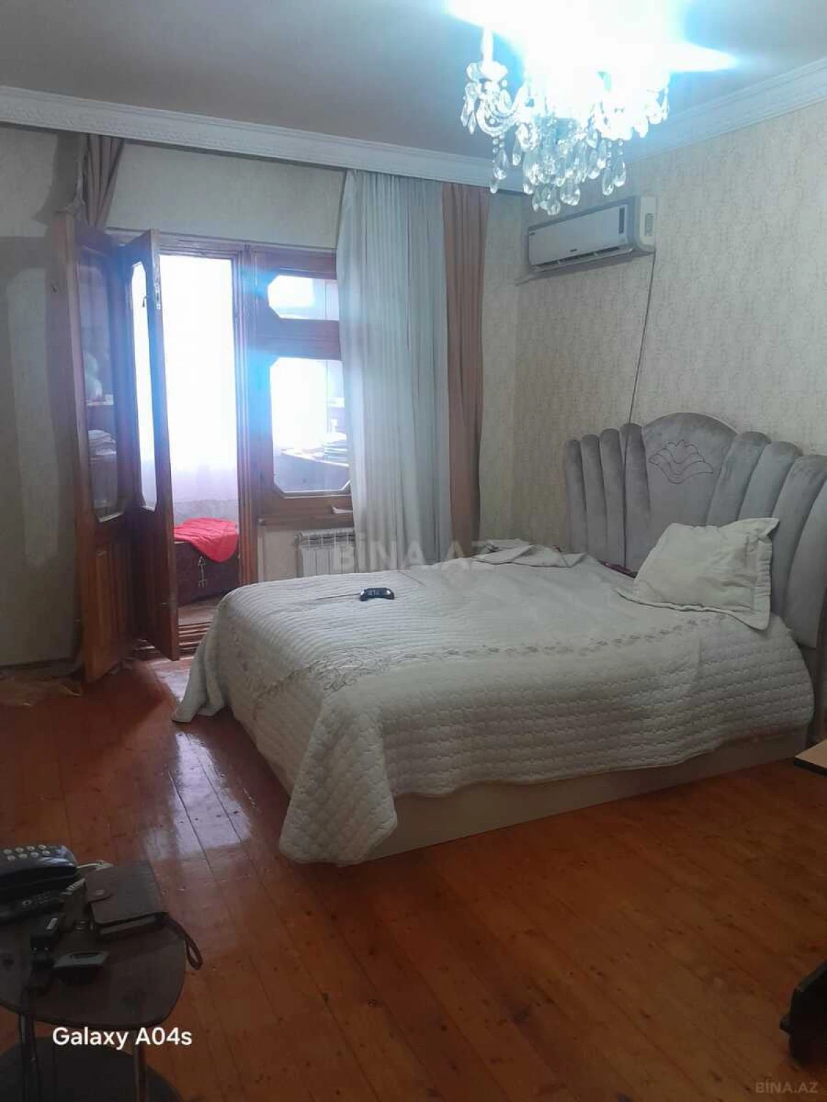 Kirayə verilir 4 otaqlı mənzil 105 m²