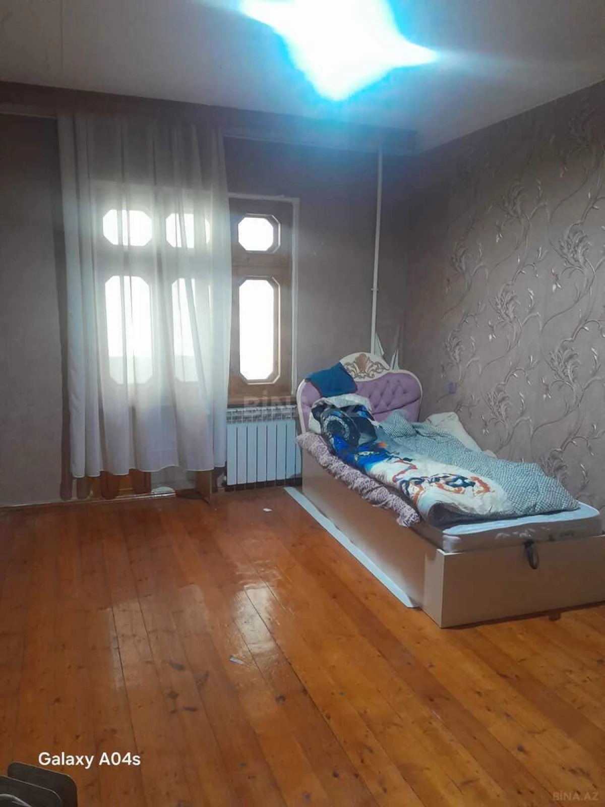 Kirayə verilir 4 otaqlı mənzil 105 m²