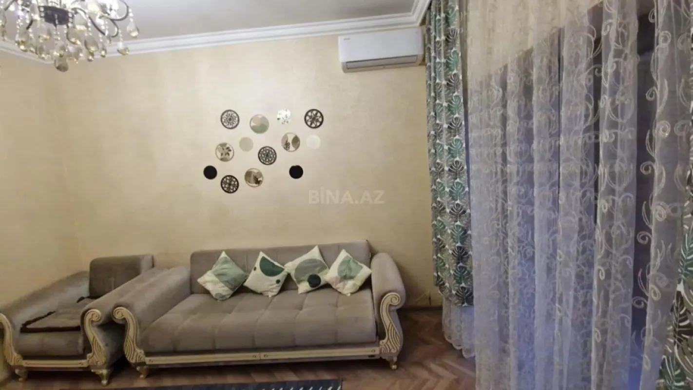 Satılır 2 otaqlı mənzil 50 m²